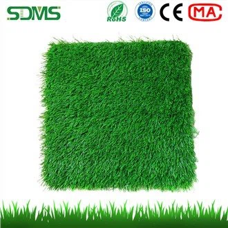 desain halaman depan rumput sintetis