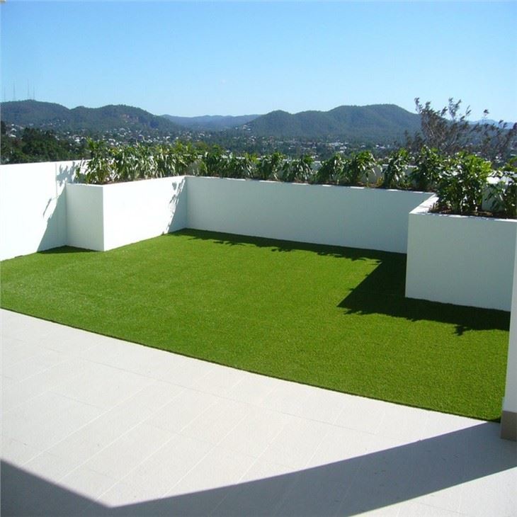 artificial-grass-rooftop